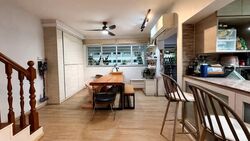Blk 327 Jurong East Street 31 (Jurong East), HDB Executive #606881771
